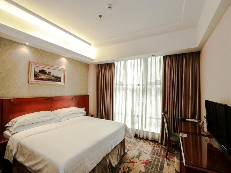 Vienna Hotel Dongguan Hou Street Wanda Plaza Exterior foto